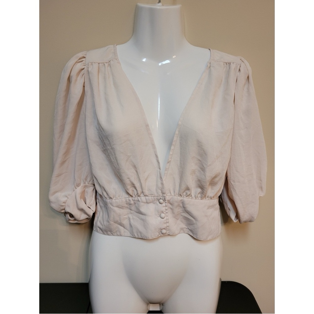 (SOLD) Forever 21 Cream Blouse
